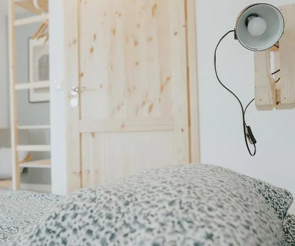 Pensjonat Willa Słoneczna *